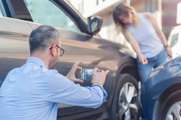 Professional Car Insurance Near Me technician working in Ithaca, MI
